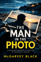 The Man in the Photo by MCGARVEY BLACK Book Cover